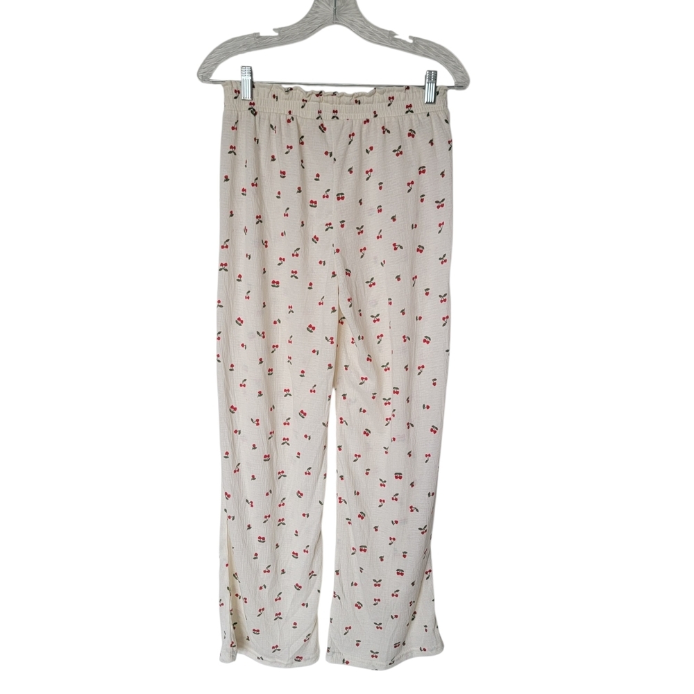 Ivory Crepe Fabric with Red and Green Cherry Print Lounge Pants Size Large - Picture 6 of 6